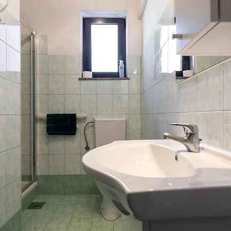 Miri Apartament